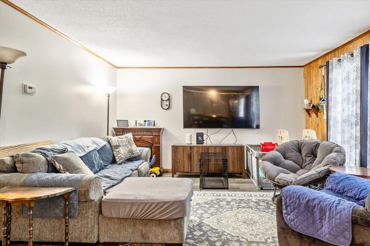 3 Charles Street Swanton, VT 05488 - Photo 8 of 35