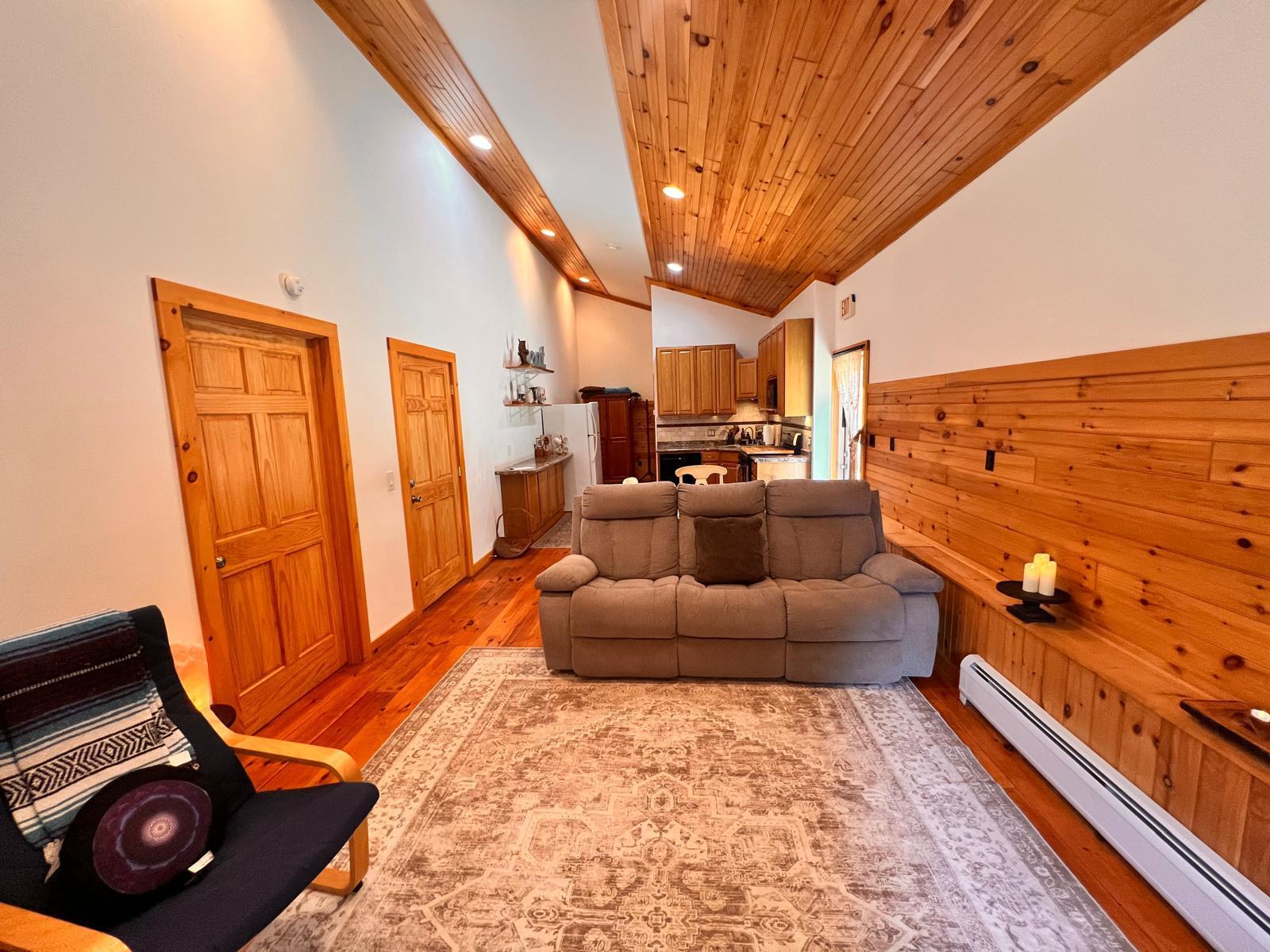 97 Danielle Road Jay, NY 12941 - Photo 28 of 57 Living Room
