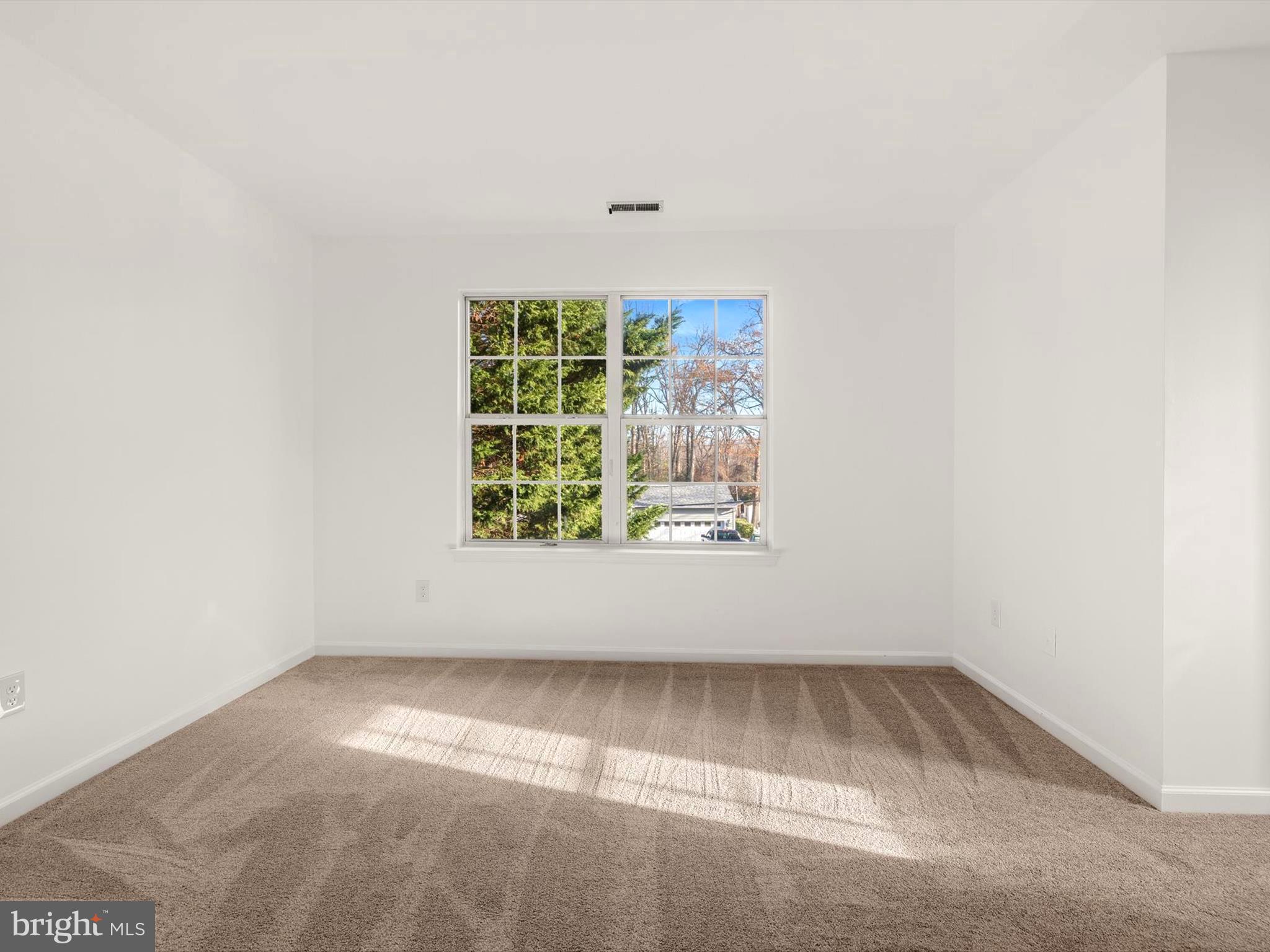 196 Circle Road Pasadena, MD 21122 - Photo 23 of 37 Gallery Image 23
