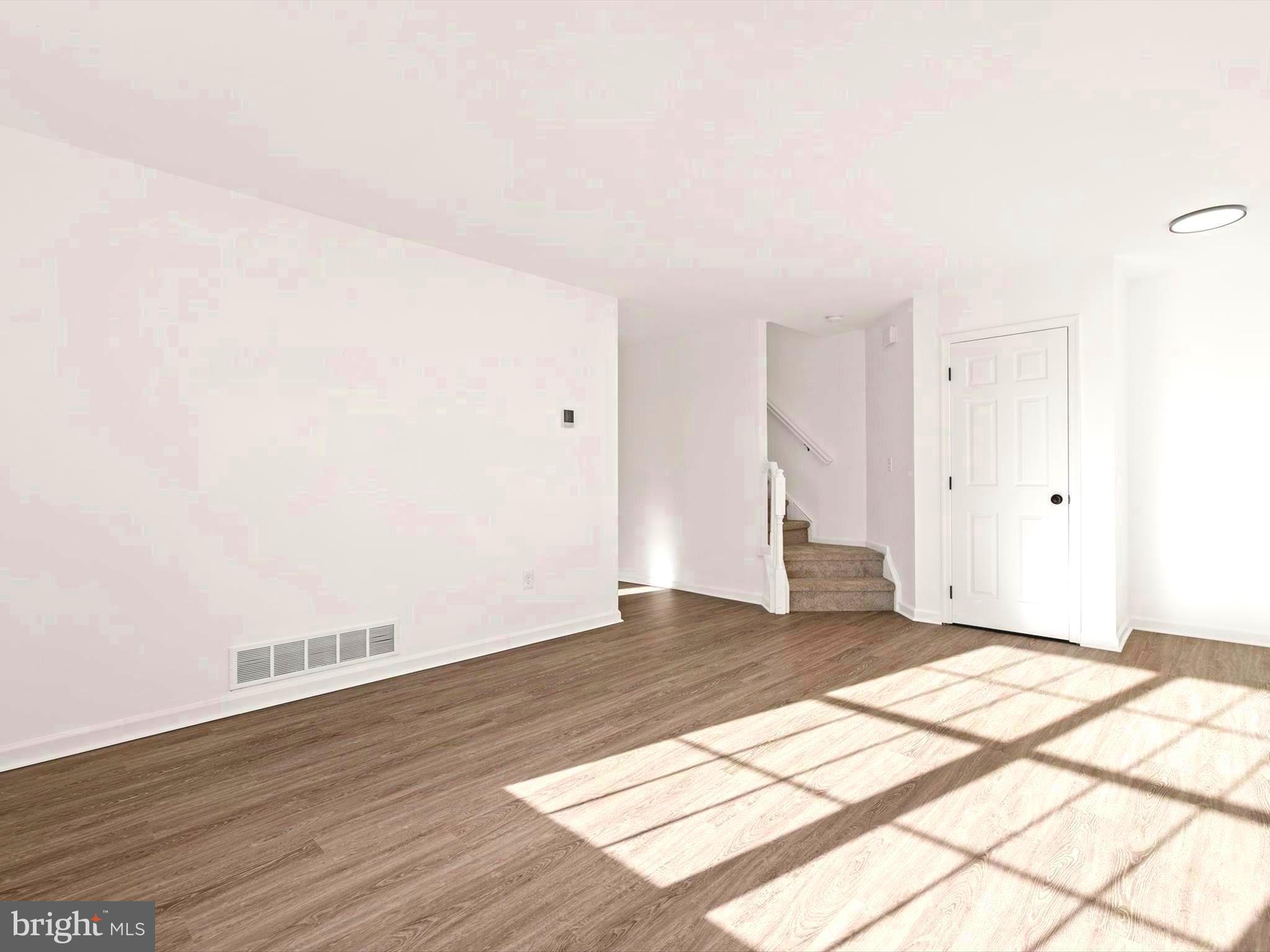 196 Circle Road Pasadena, MD 21122 - Photo 36 of 37 Gallery Image 36