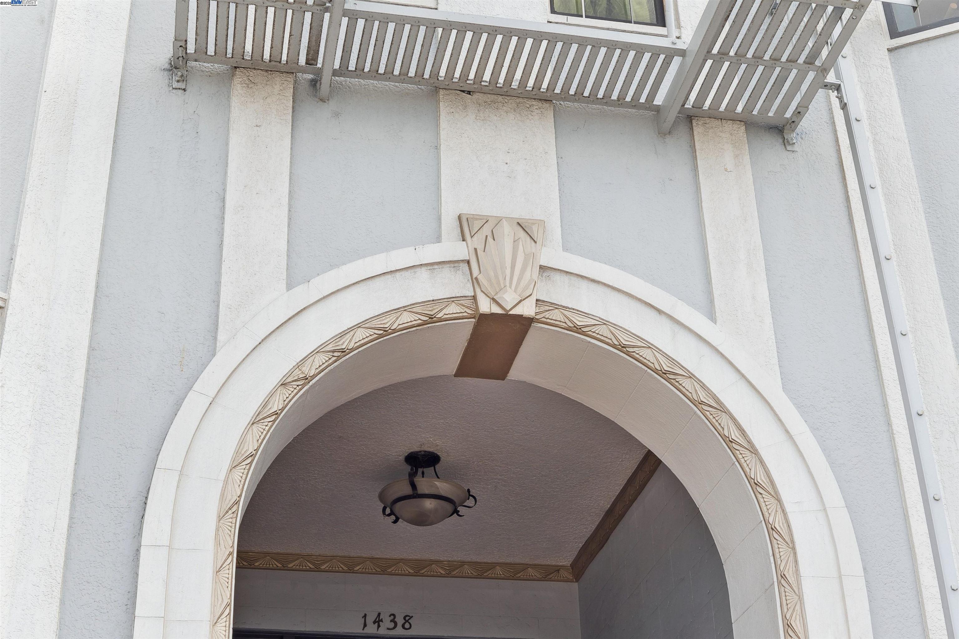 1438 Lakeshore Avenue, Unit 6 Oakland, CA 94606 - Photo 4 of 21 a close view of tap