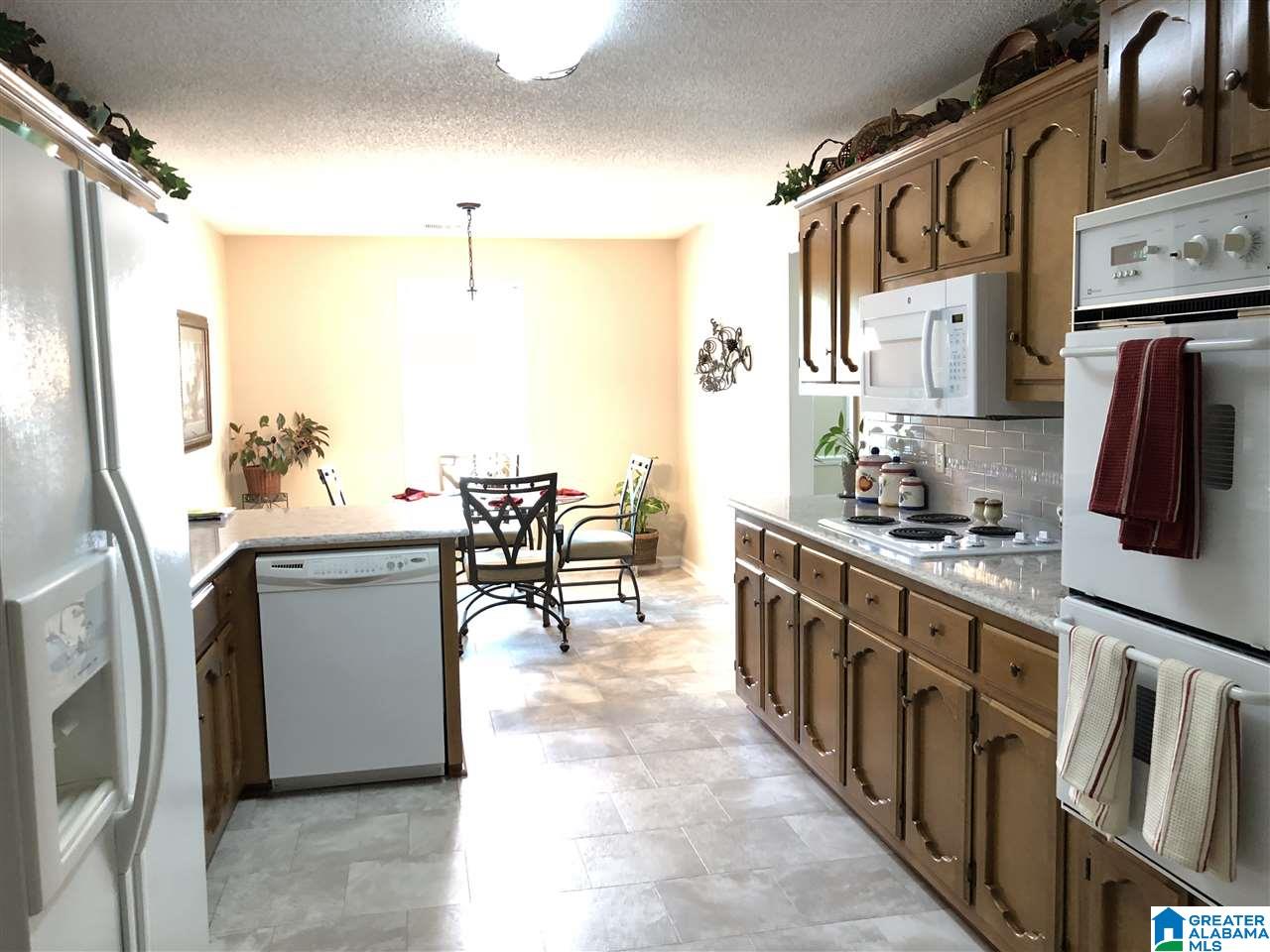 100 Greenfield Circle Alabaster, AL 35007 - Photo 13 of 26