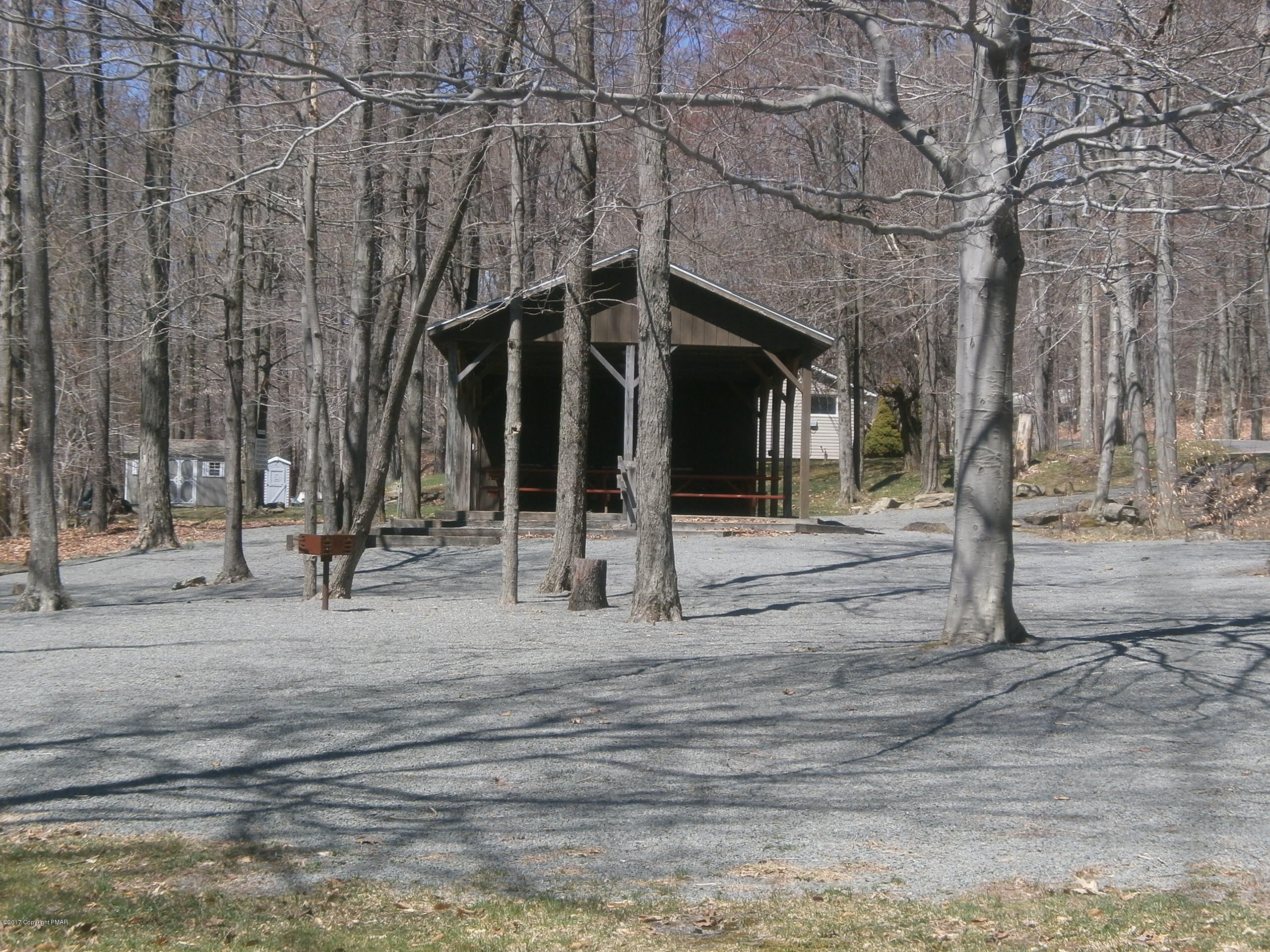 Logger Road Canadensis, PA 18325 - Photo 10 of 16 Picnic Area