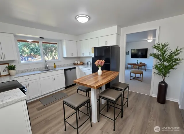 $749,950 | 620 North Street, Monroe, WA 98272