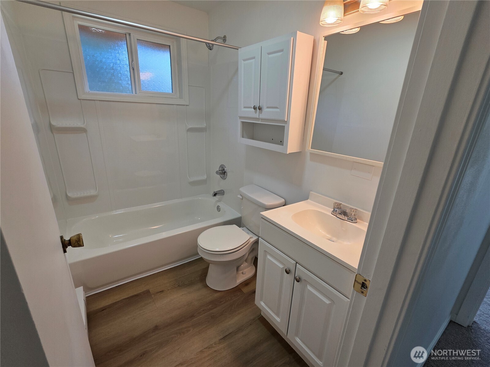 620 North Street Monroe, WA 98272 - Photo 22 of 38 a bathroom with a sink a toilet and shower