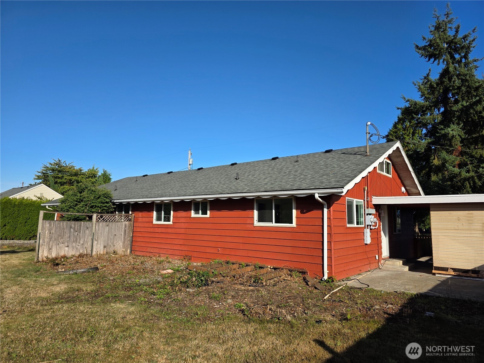 620 North Street Monroe, WA 98272 - Photo 36 of 38 a front view of a house with a yard