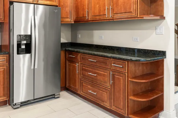 $2,500 | 2852 Scott Street, Franklin Park, IL 60131