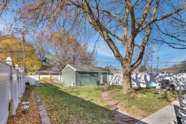 $2,500 | 2852 Scott Street, Franklin Park, IL 60131