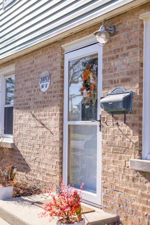 $2,500 | 2852 Scott Street, Franklin Park, IL 60131