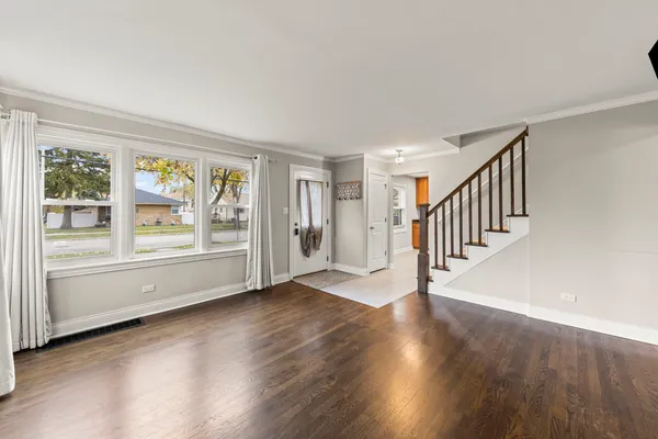 $2,500 | 2852 Scott Street, Franklin Park, IL 60131