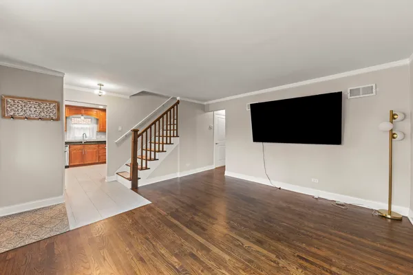 $2,500 | 2852 Scott Street, Franklin Park, IL 60131