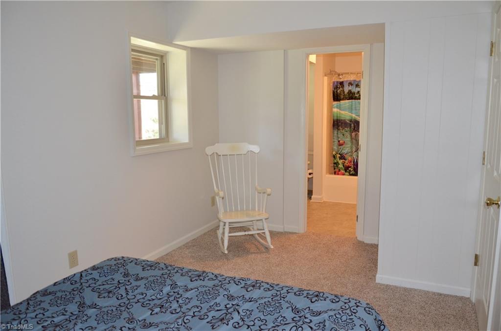 1271 Chester Road Winston-Salem, NC 27104 - Photo 21 of 30 Gallery Image 21