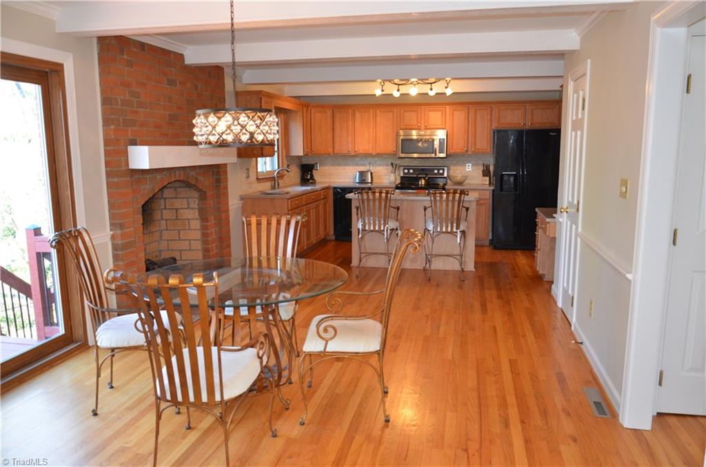 1271 Chester Road Winston-Salem, NC 27104 - Photo 6 of 30 Gallery Image 6