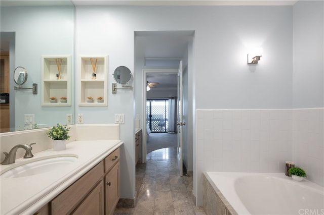 $975,000 | 1870 Kelton Avenue, Unit 103, Los Angeles, CA 90025