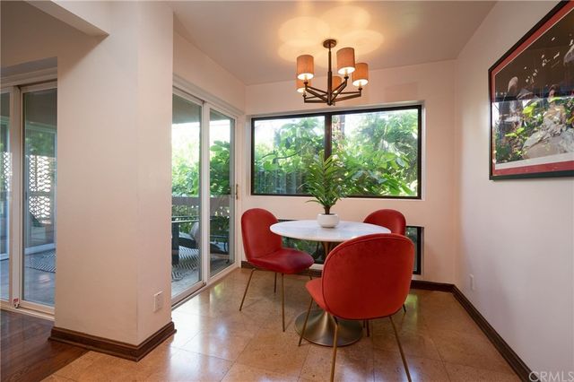 $975,000 | 1870 Kelton Avenue, Unit 103, Los Angeles, CA 90025