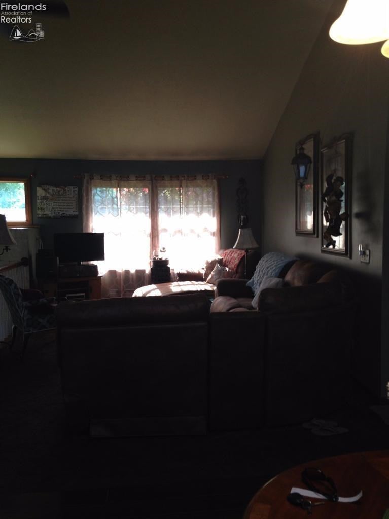 13306 Schug Road Milan, OH 44846 - Photo 7 of 10 Gallery Image 7