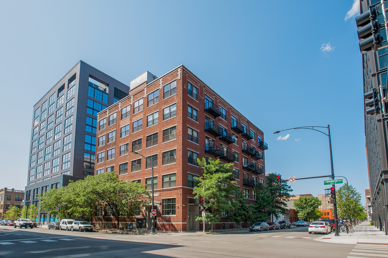 106 North Aberdeen Street, Unit PH4 Chicago, IL 60607 - Photo 1 of 21