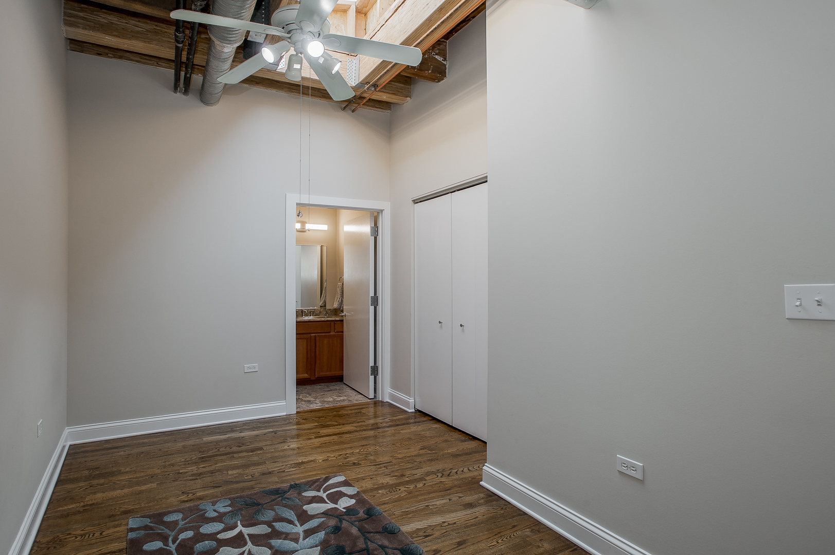 106 North Aberdeen Street, Unit PH4 Chicago, IL 60607 - Photo 15 of 21
