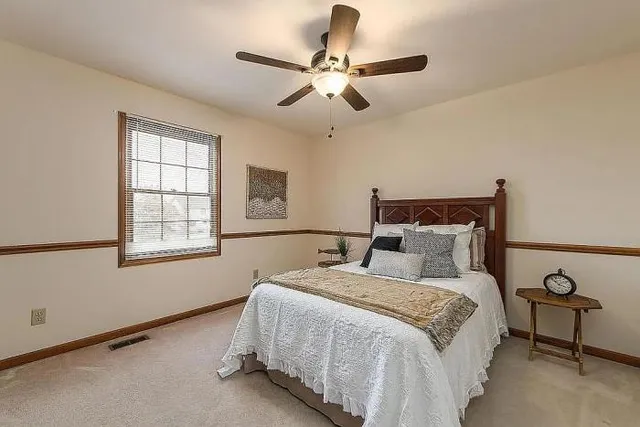 $664,000 | 2818 Big Sur Drive, Lewis Center, OH 43035