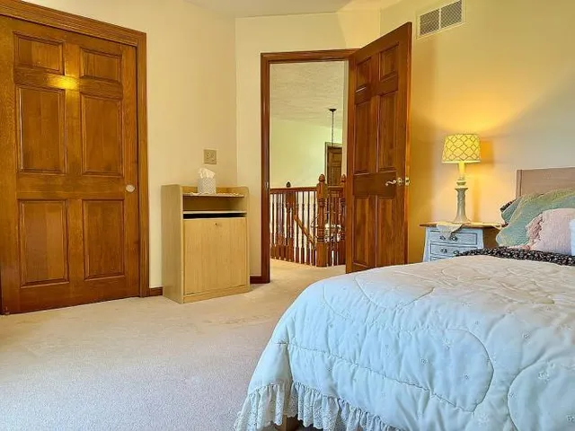 $664,000 | 2818 Big Sur Drive, Lewis Center, OH 43035