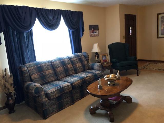 393 Parliament Road Harrogate, TN 37752 - Photo 2 of 37 IMG_0857