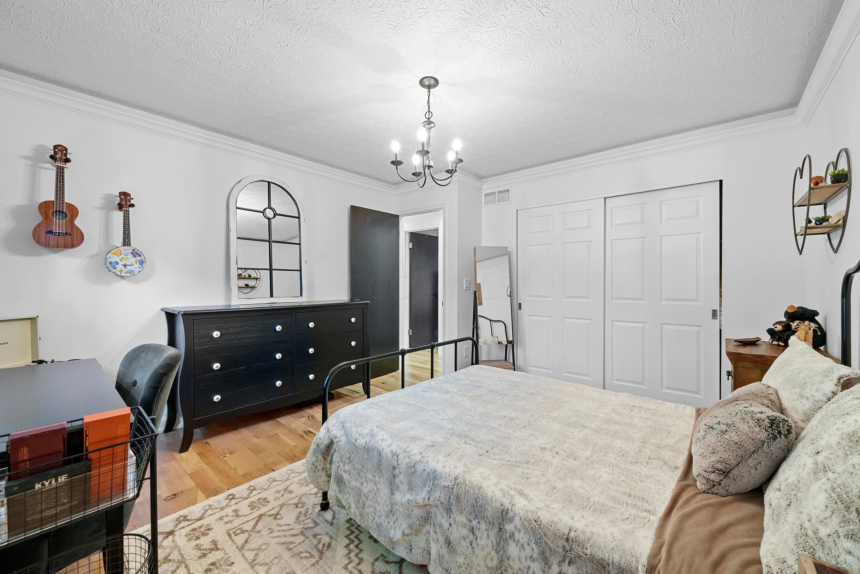 3427 Smiley Road Columbus, OH 43221 - Photo 28 of 62 DSC00844