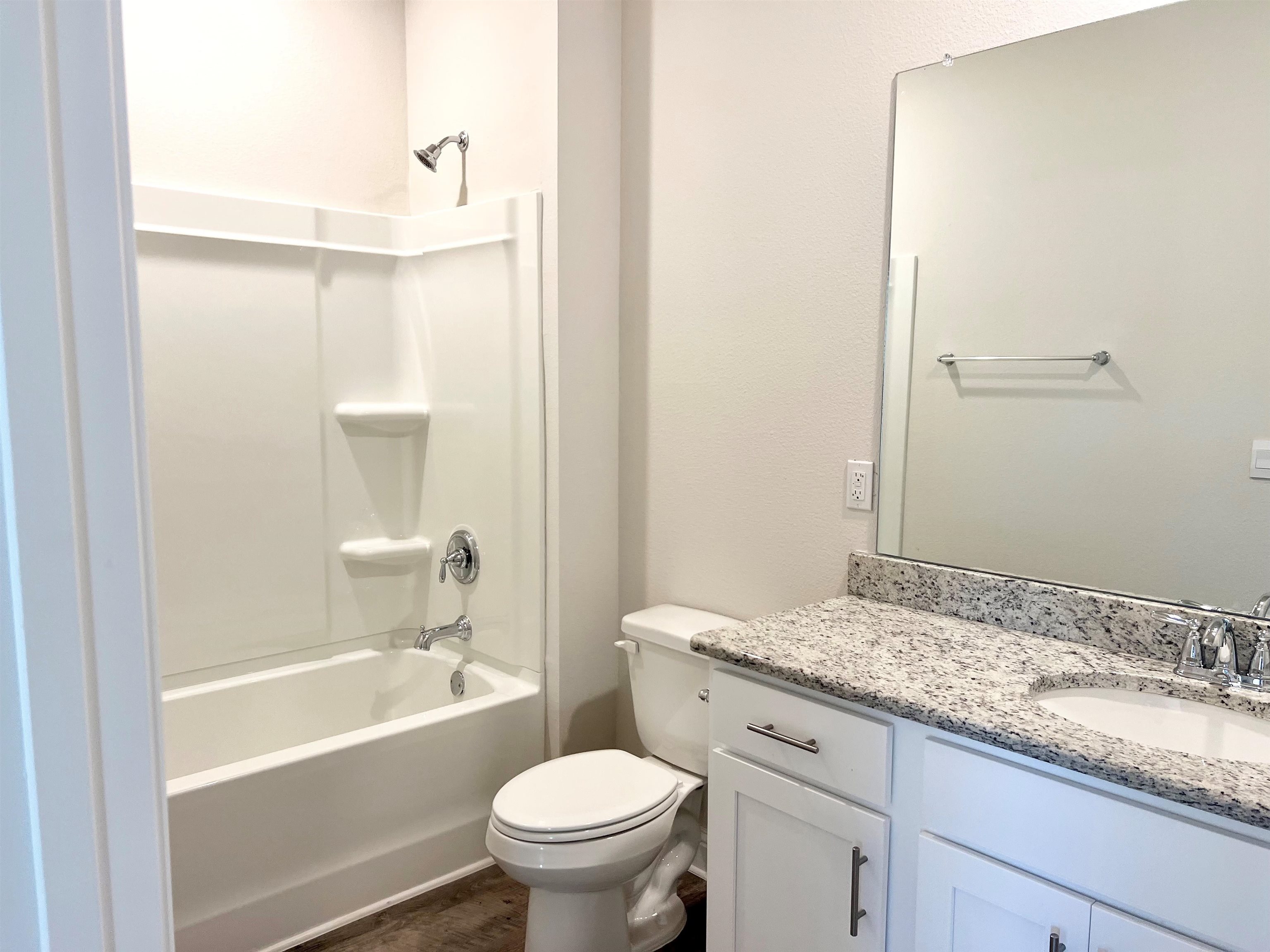 8801 Calverton Street Foley, AL 36535 - Photo 12 of 19