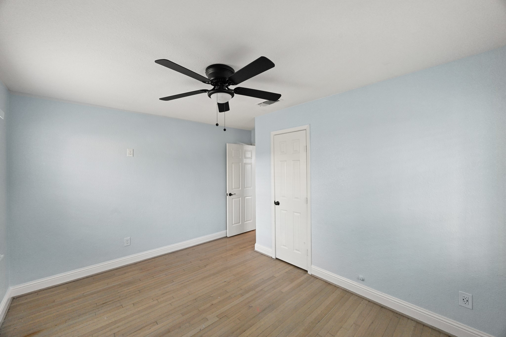 642 Arvana Street Houston, TX 77034 - Photo 18 of 38