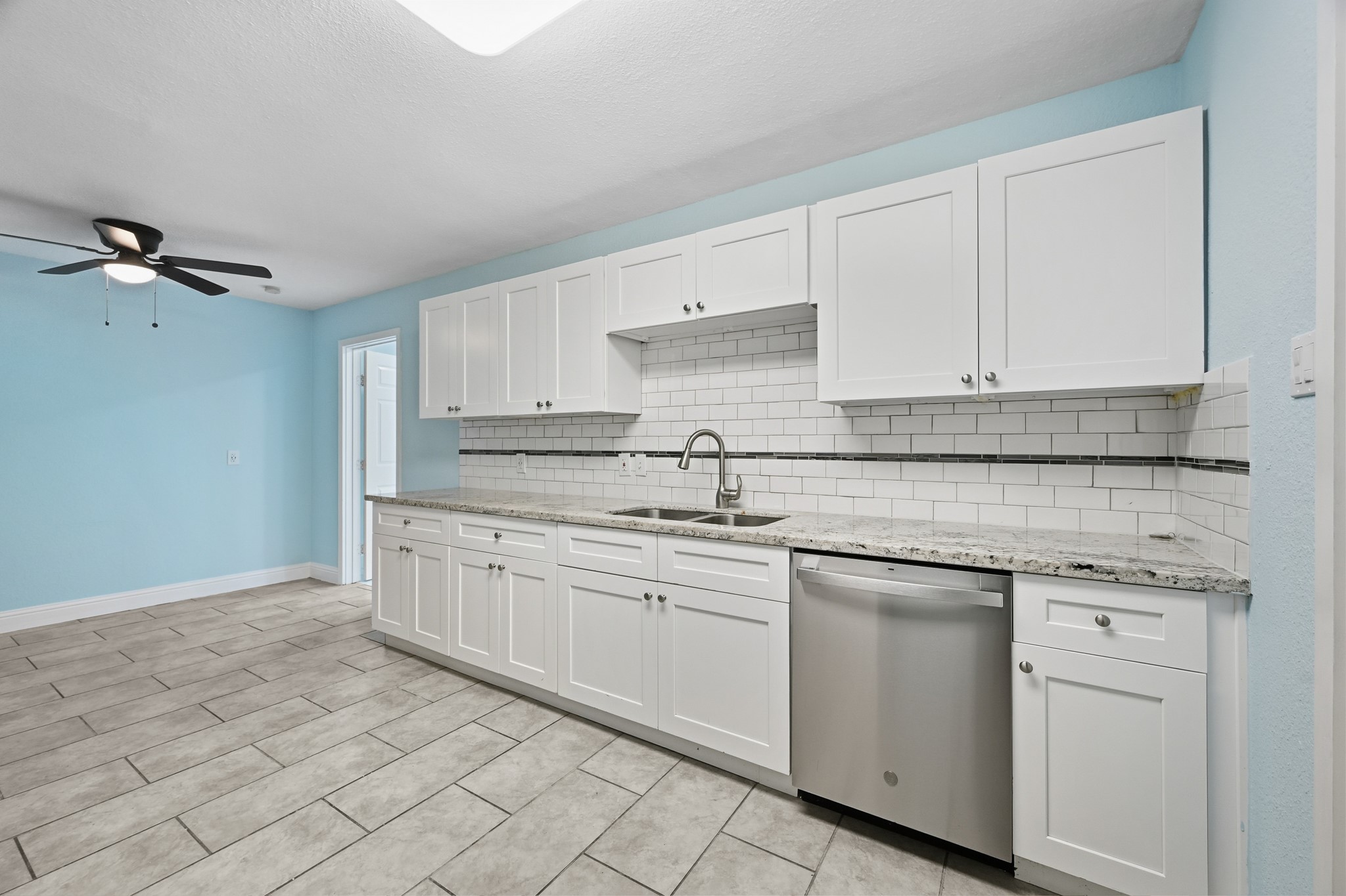 642 Arvana Street Houston, TX 77034 - Photo 23 of 38