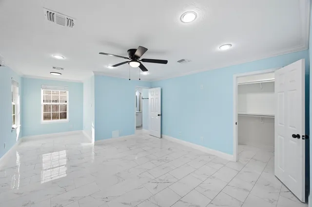 $239,000 | 642 Arvana Street, Houston, TX 77034