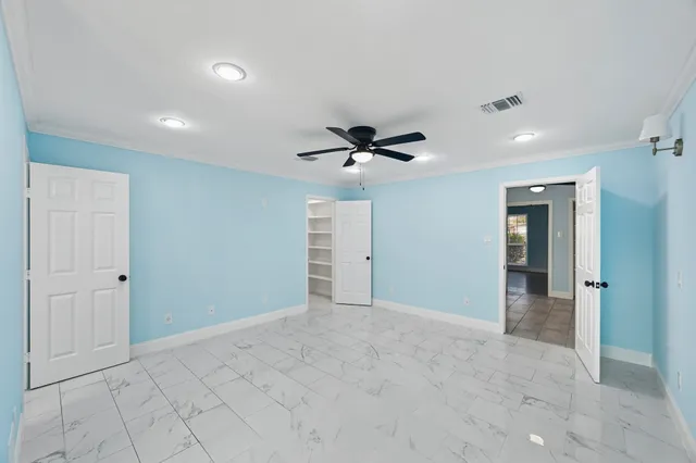 $239,000 | 642 Arvana Street, Houston, TX 77034