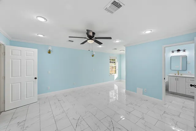 $239,000 | 642 Arvana Street, Houston, TX 77034