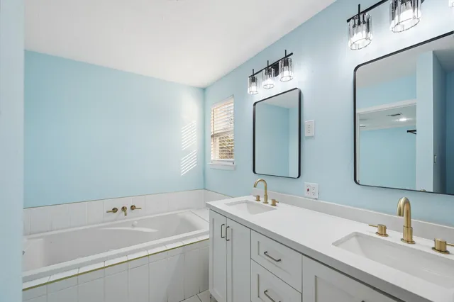 $239,000 | 642 Arvana Street, Houston, TX 77034