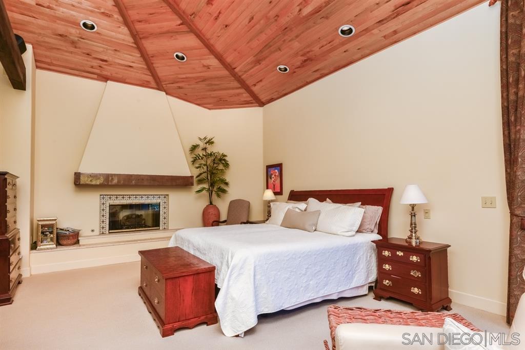 4902 Toyoff Way San Diego, CA 92115 - Photo 12 of 25