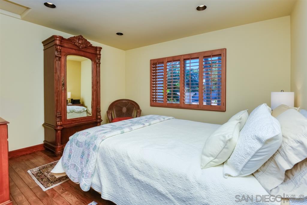 4902 Toyoff Way San Diego, CA 92115 - Photo 16 of 25