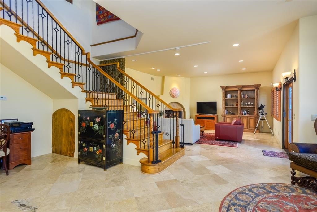 4902 Toyoff Way San Diego, CA 92115 - Photo 18 of 25