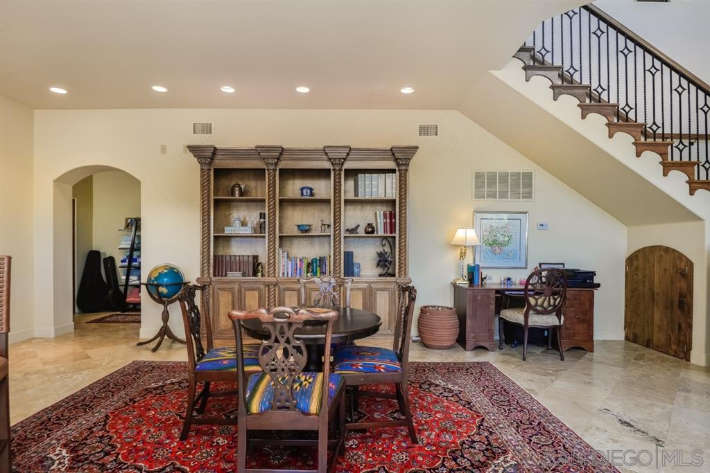 4902 Toyoff Way San Diego, CA 92115 - Photo 19 of 25