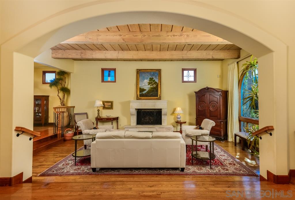 4902 Toyoff Way San Diego, CA 92115 - Photo 9 of 25