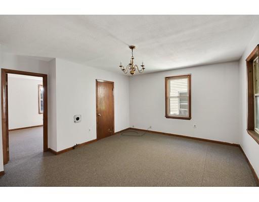 142 Concord Street Lowell, MA 01852 - Photo 19 of 27