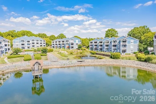 $599,000 | 1125 Torrence Circle, Davidson, NC 28036