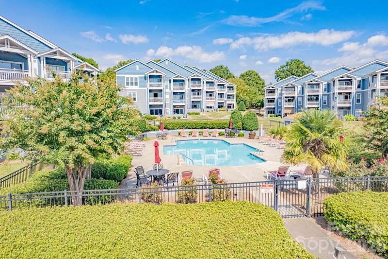 1125 Torrence Circle Davidson, NC 28036 - Photo 35 of 39