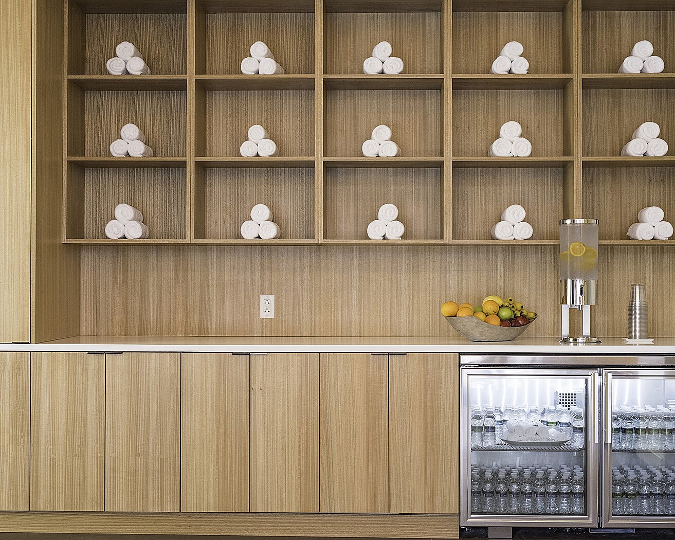 1111 Caroline Street, Unit 2901 Houston, TX 77010 - Photo 36 of 46 a shelf with cup and plates