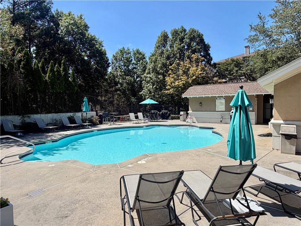 2700 Pine Tree Road Northeast, Unit 2104 Atlanta, GA 30324 - Photo 33 of 44 Gallery Image 33
