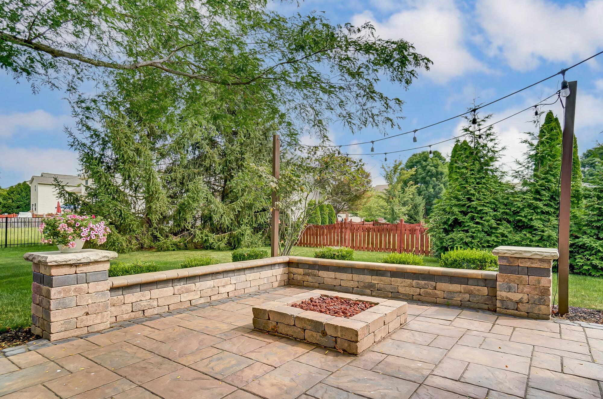 7440 Rolling Ridge Way Westerville, OH 43082 - Photo 76 of 85 Patio