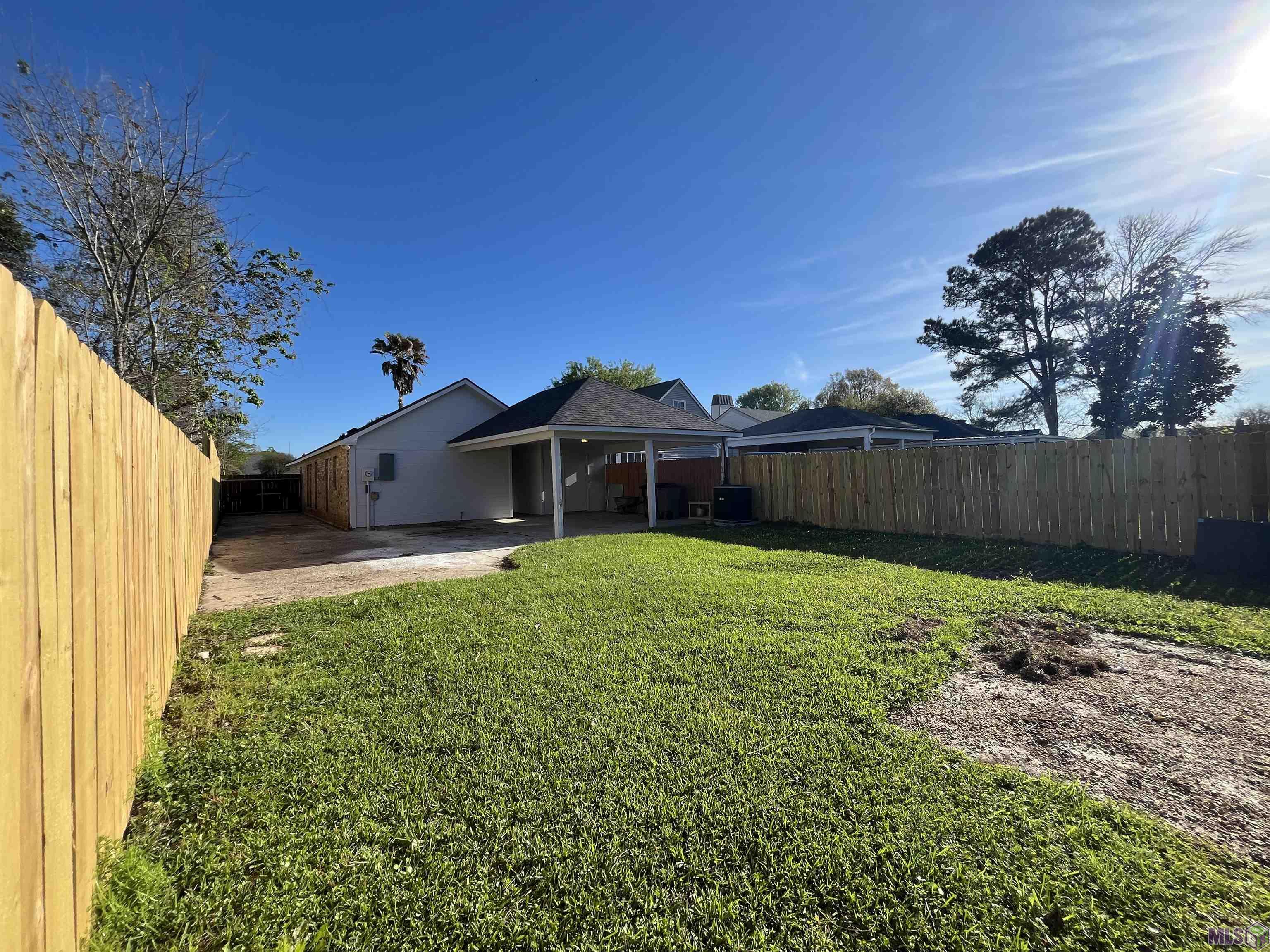 15588 Springwood Avenue Baton Rouge, LA 70817 - Photo 17 of 20