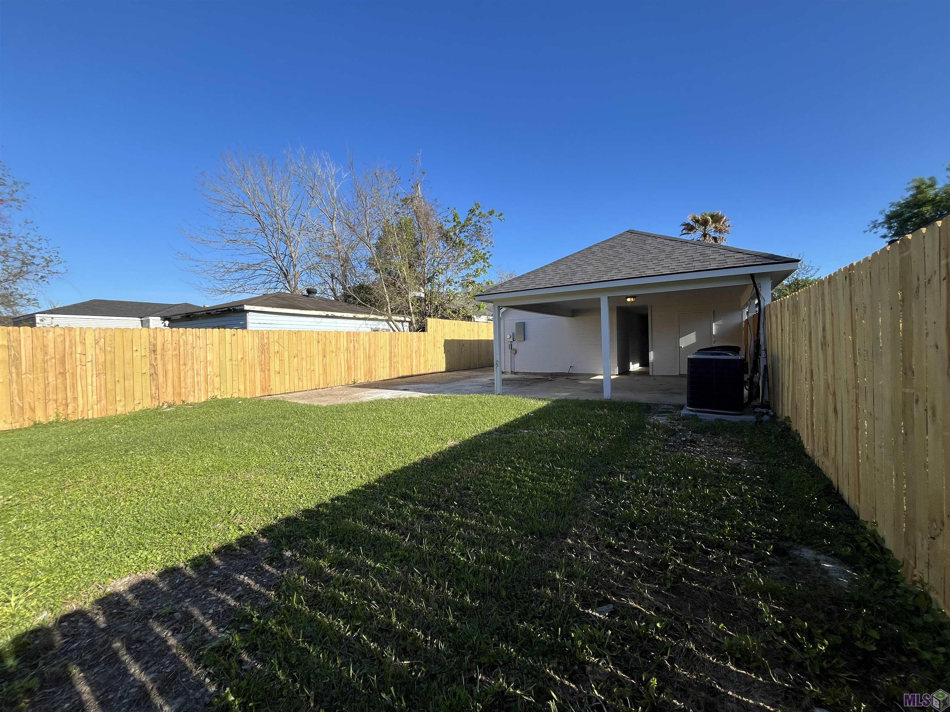 15588 Springwood Avenue Baton Rouge, LA 70817 - Photo 20 of 20