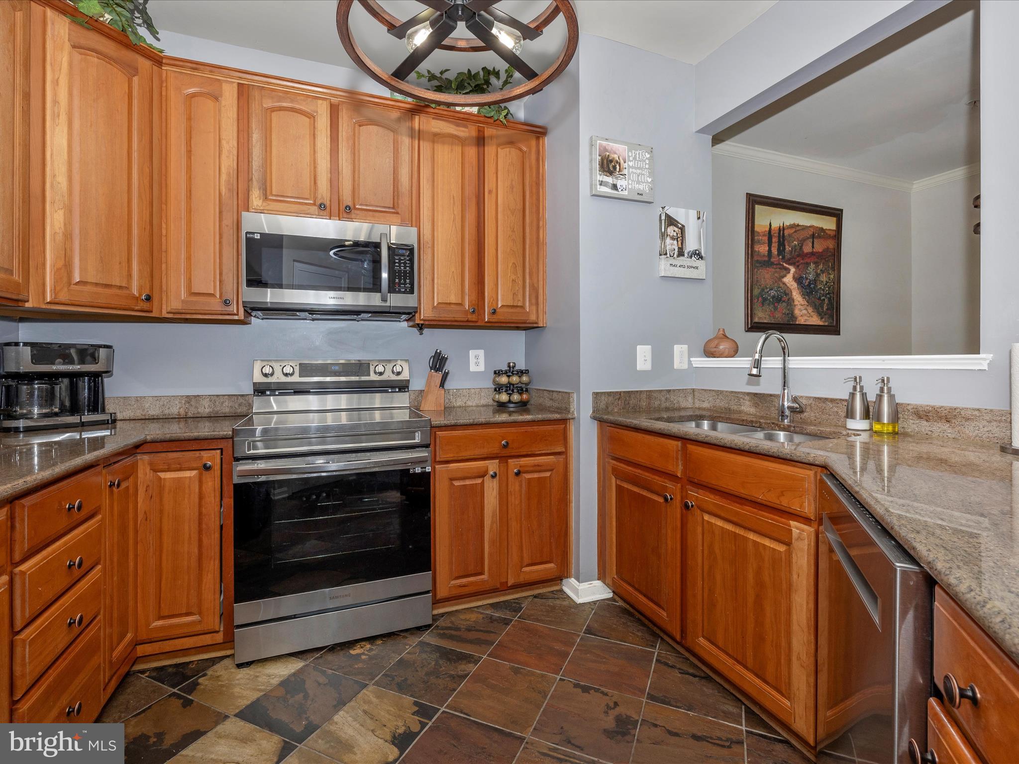 107 Swallow Pointe Court Frederick, MD 21702 - Photo 13 of 62 Kitchen