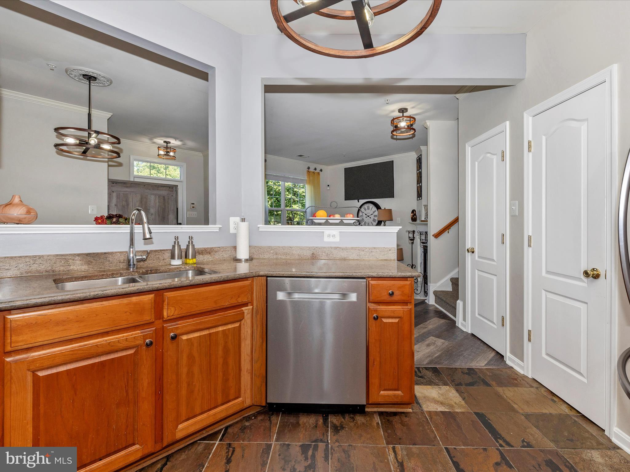 107 Swallow Pointe Court Frederick, MD 21702 - Photo 16 of 62 Kitchen