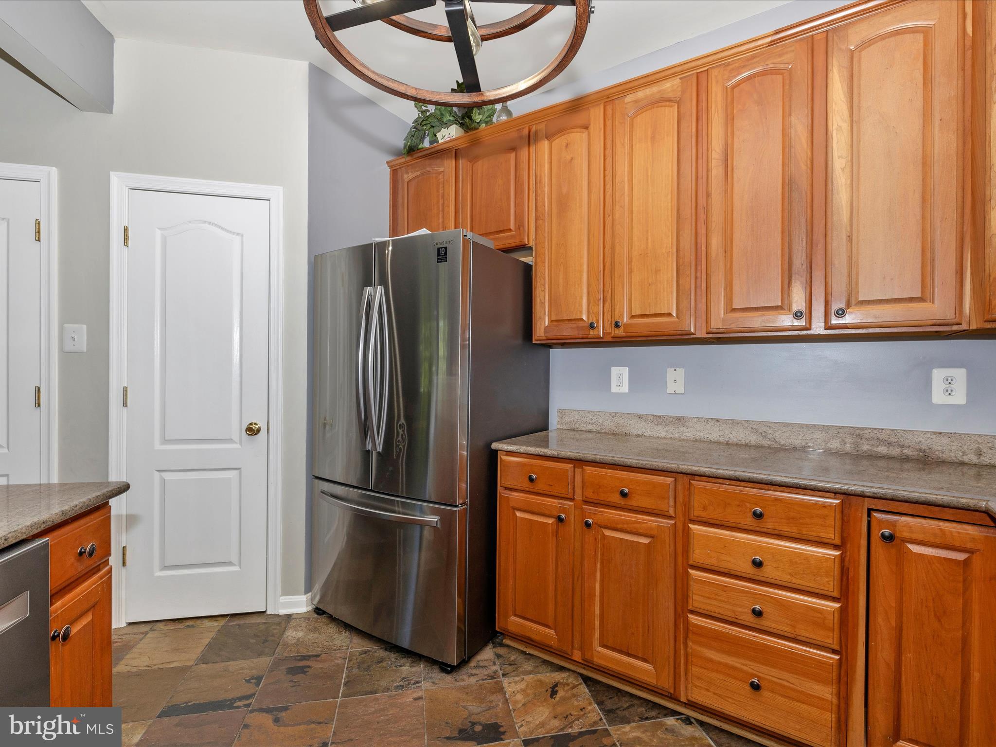 107 Swallow Pointe Court Frederick, MD 21702 - Photo 17 of 62 Kitchen