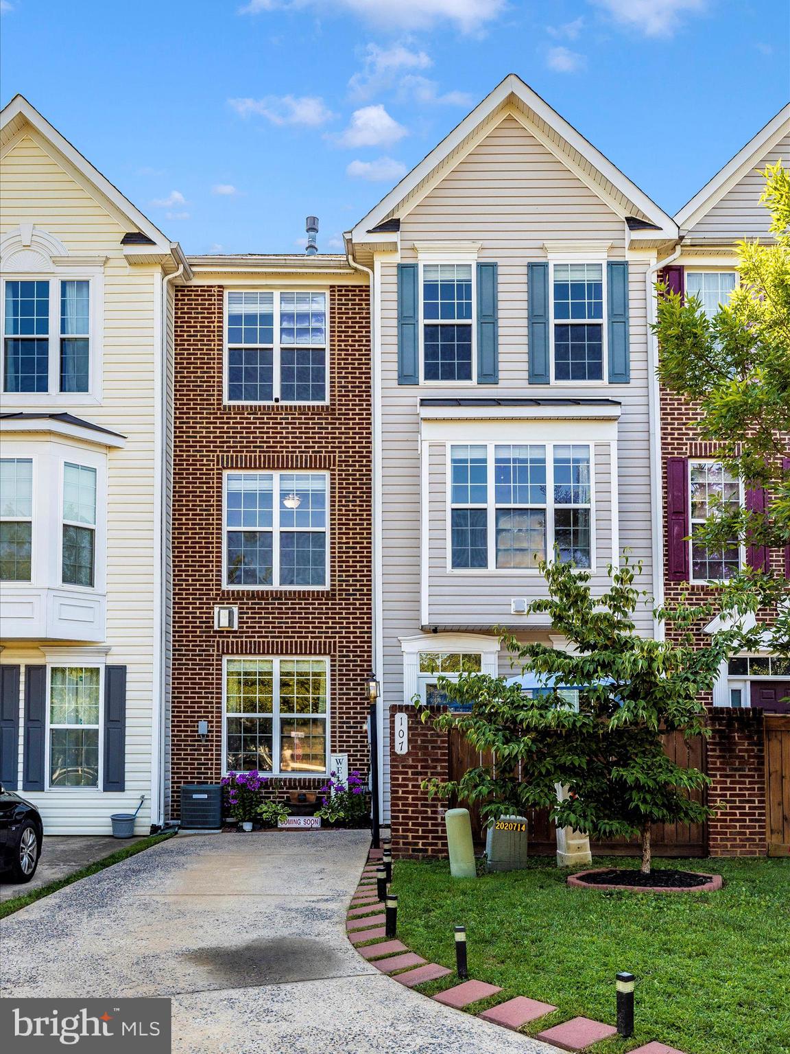 107 Swallow Pointe Court Frederick, MD 21702 - Photo 42 of 62 Exterior Front